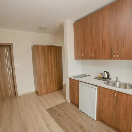 Mirella Bed & Breakfast Debki